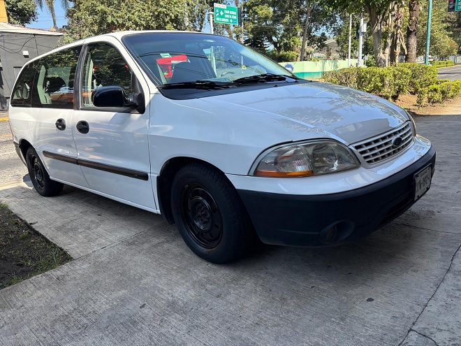 Ford Windstar 2002